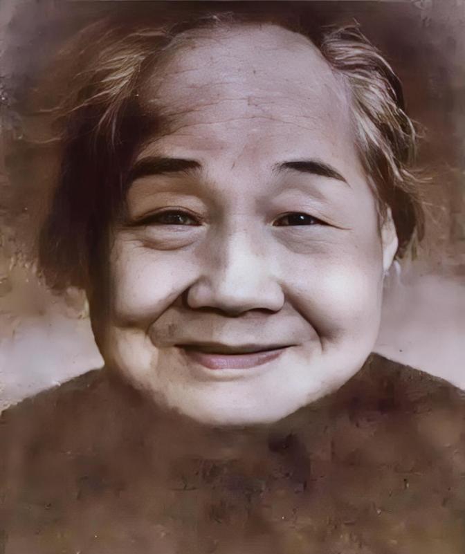 1950年，毛岸英带着人参、鹿茸、奶粉和信件回到湖南，替父亲毛泽东给外婆向振熙祝