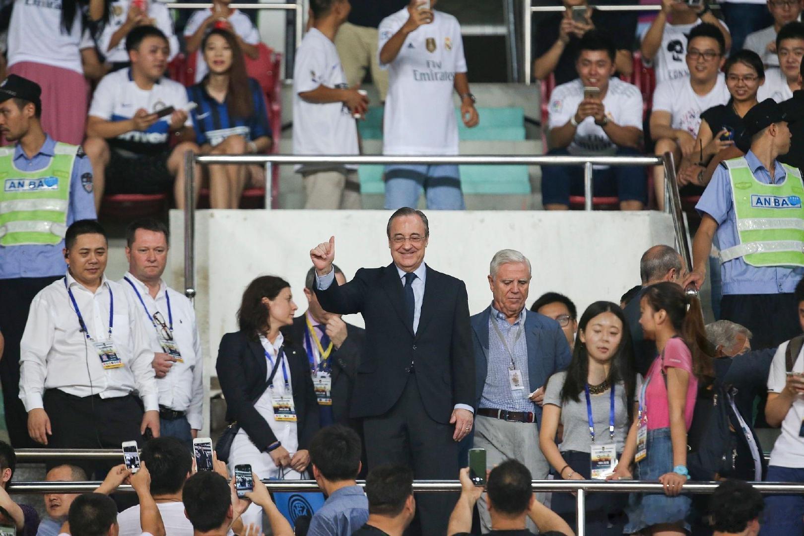 【ESPN】据多方消息透露，皇家马德里正在研究下赛季季前赛的不同备选方案，且计划