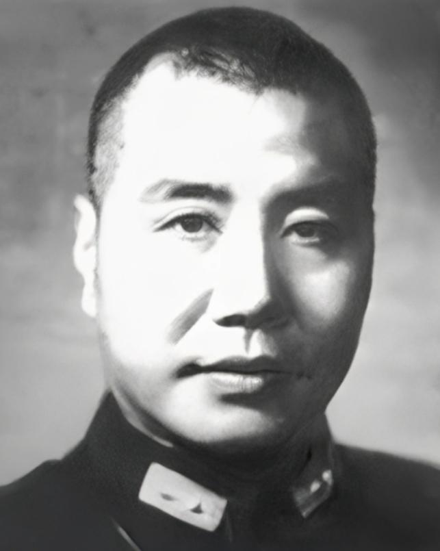 1959年，功德林战犯管理所里，一位老头搓着手，支支吾吾对周总理说：“我还有个错