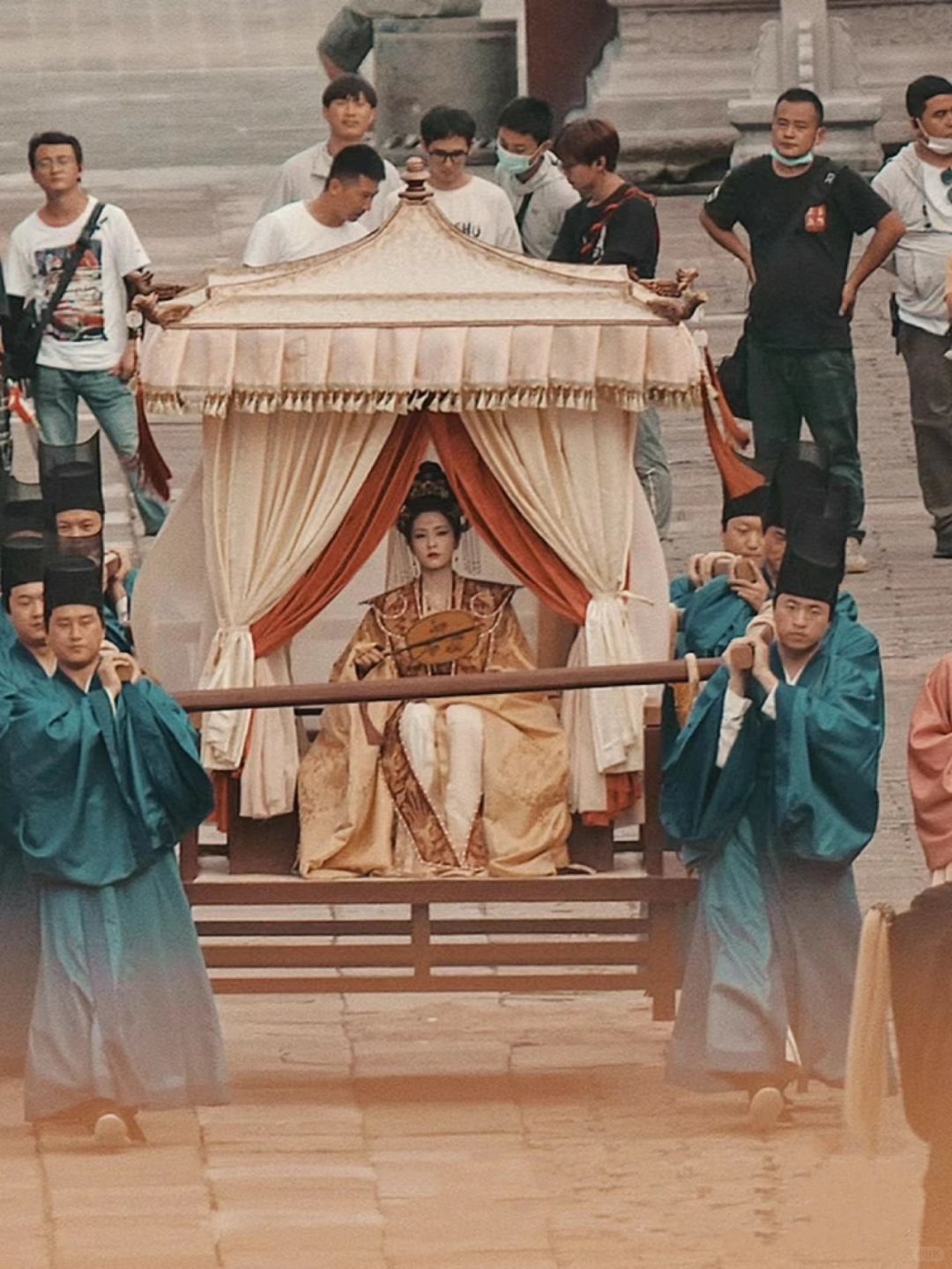 鲨疯了🔥宁安如梦今晚空降‼️这颜值真的绝‼️