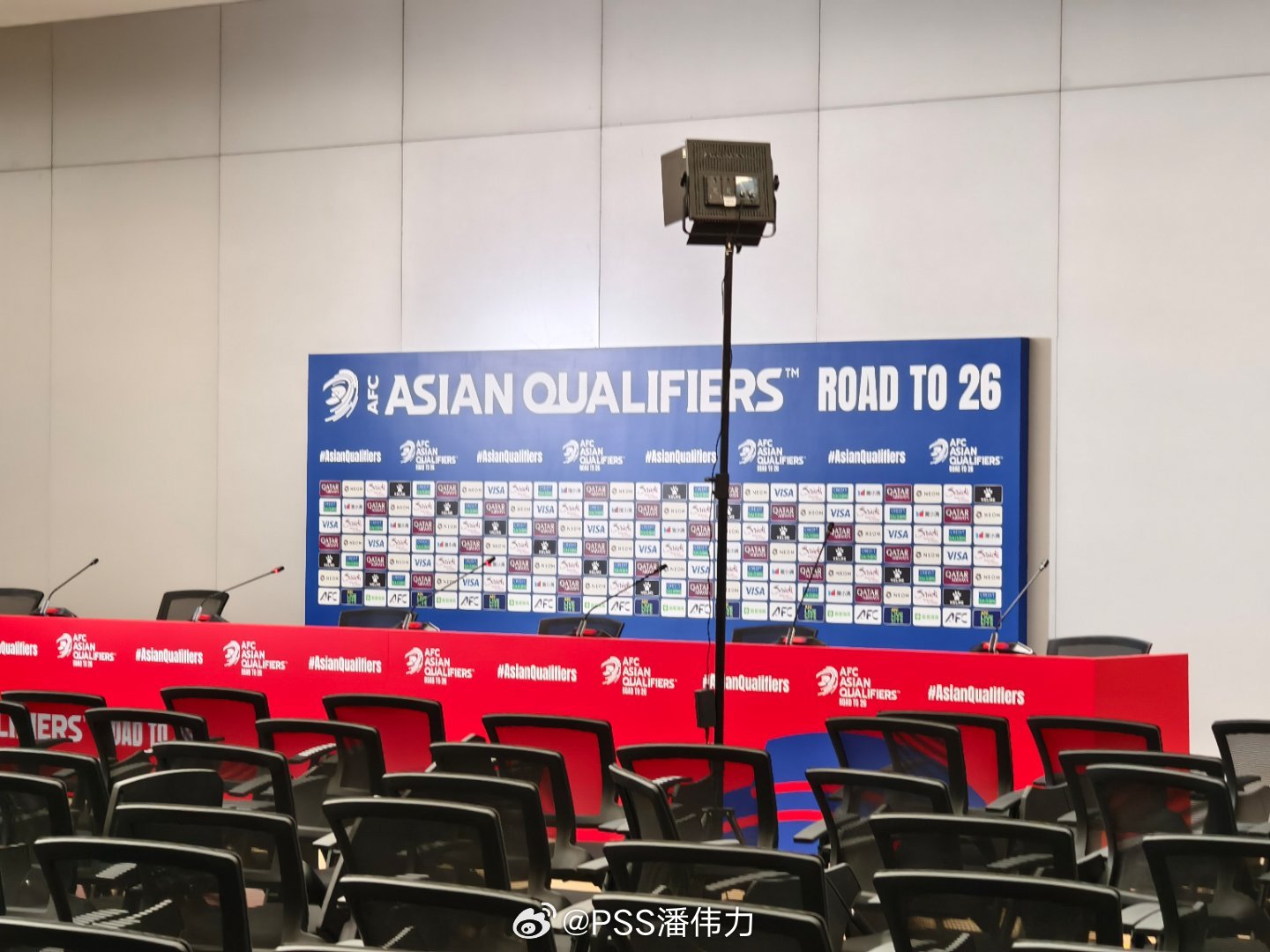 有始有终​第一场对日本在​最后一战也必须在​80后在国足正式谢幕​我们都终将老去