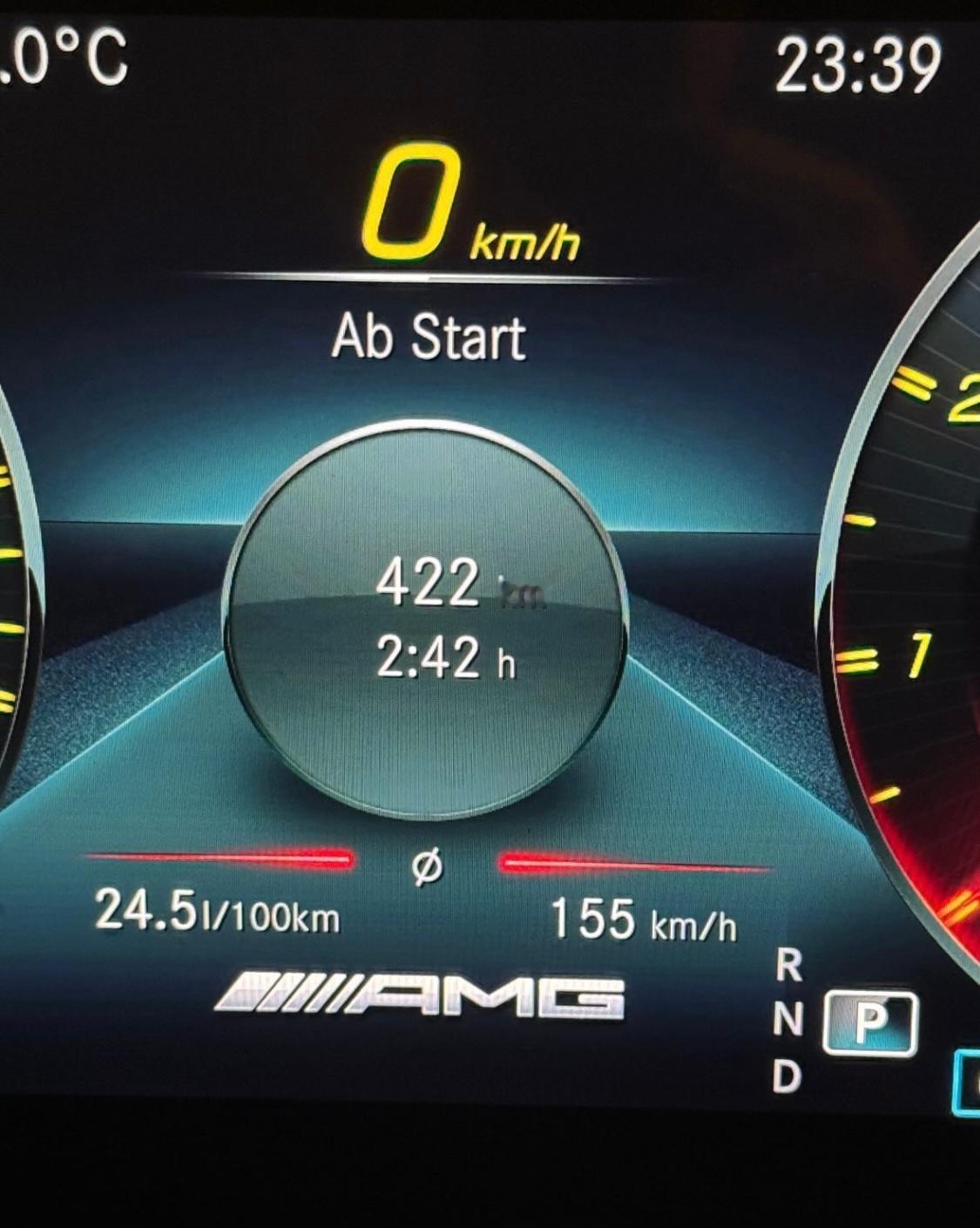 全程地板油，422公里，2小时42分，平均速度155km/h，电蛆一会儿就到[d