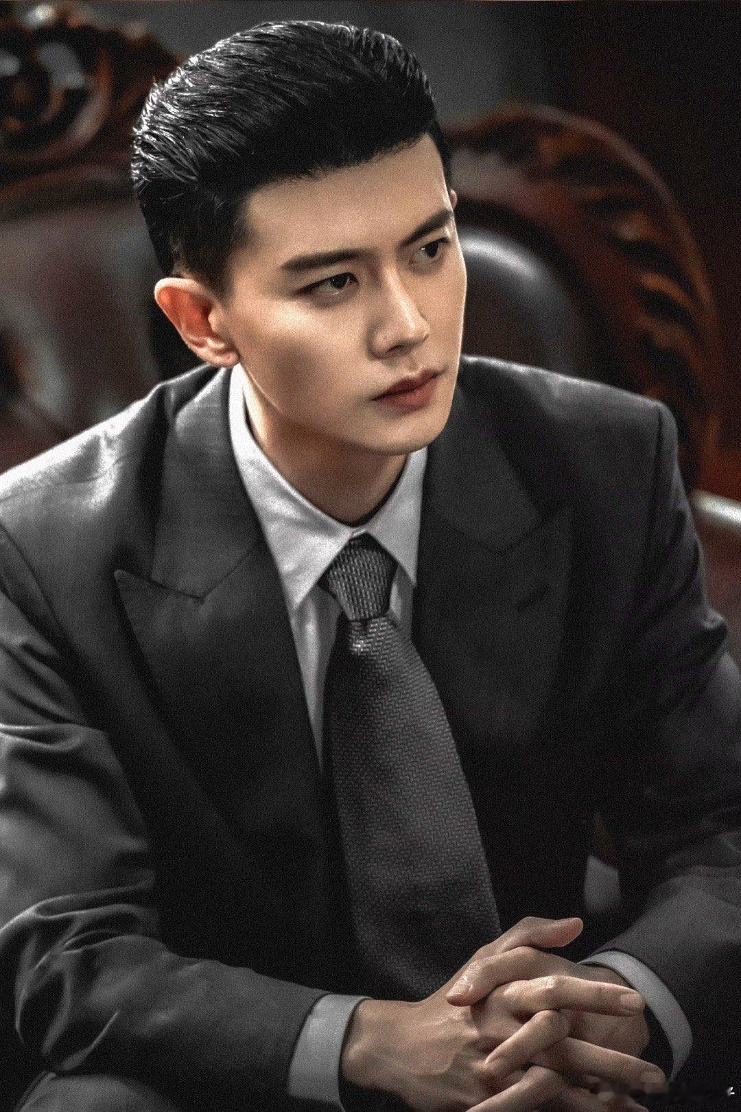 寻艺  为任嘉伦签到