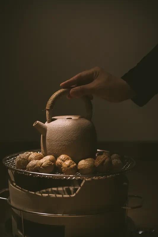 冬日生活打卡季 冬日生活，简直是“外面天寒地冻，屋里温暖如春”的完美写照。我超爱