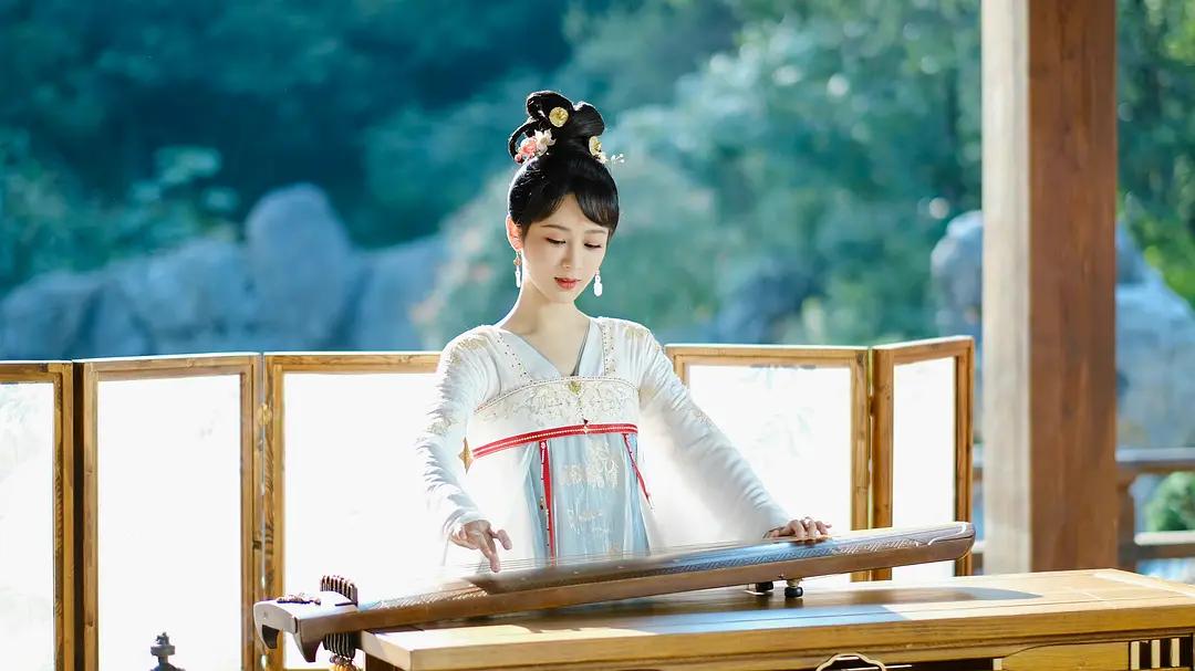 今年古偶还有王炸未出，赵露思《神隐》女团给力，男主有点压不住
《神隐》是一部古偶