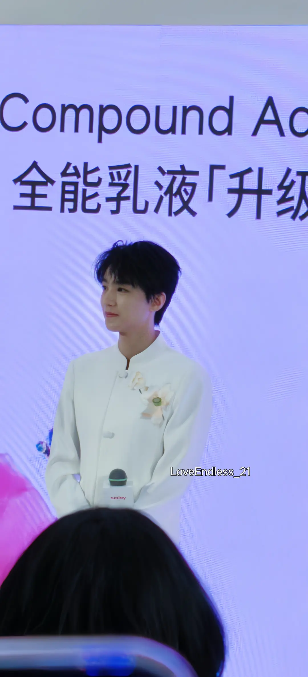 好喜欢你知不知道～以后要和小凯多多见面喔