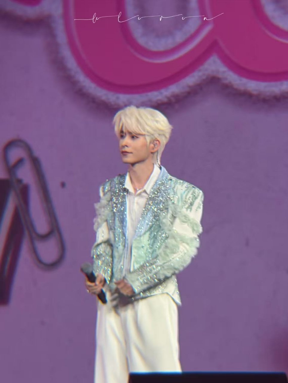 我父母的白毛正在加载中 