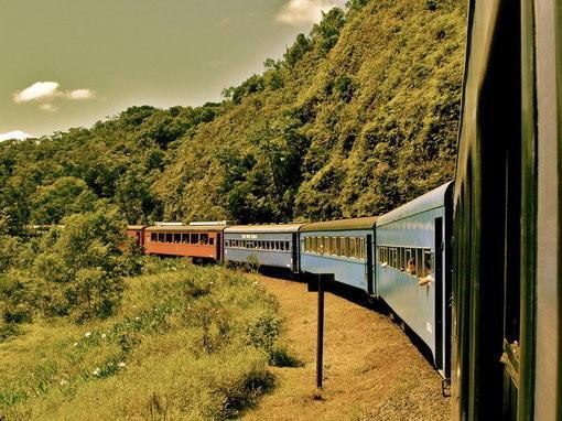 你家亲戚关系是否越来越淡了，主要原因还是，大家都四处奔波，聚少离多，有的很多年都