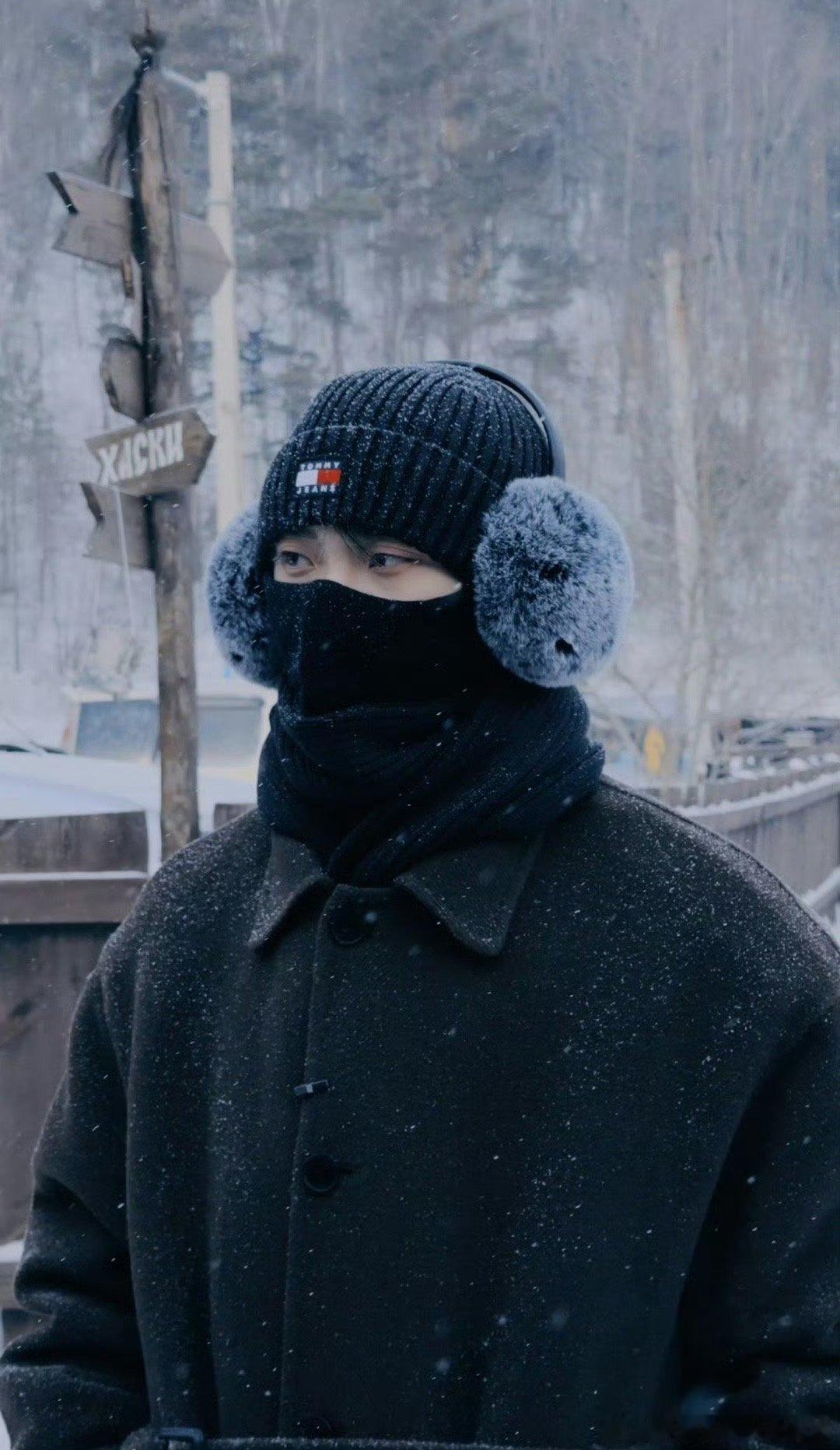 马嘉祺晒开工红包 见到马嘉祺快乐😁 开工不快乐😫 