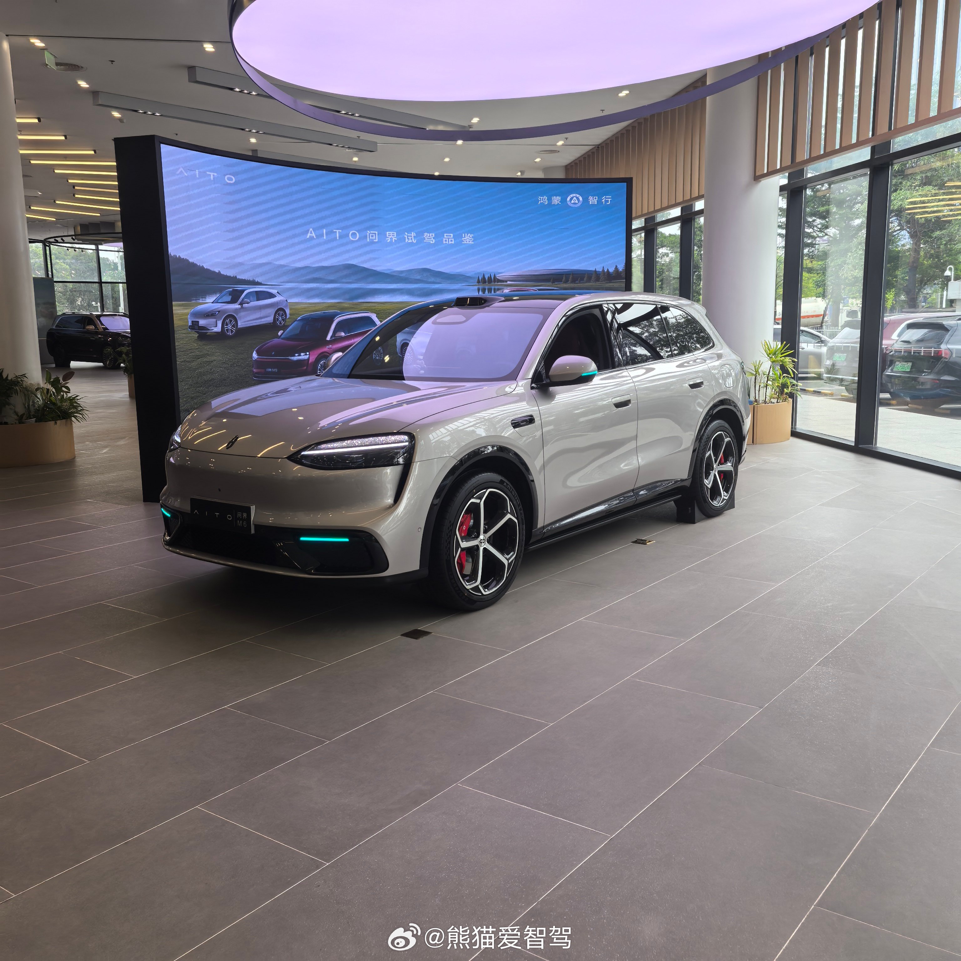 问界m6 开启试驾体验会了？有没有小伙伴去体验过的，来分享分享呀鸿蒙智行问界汽车