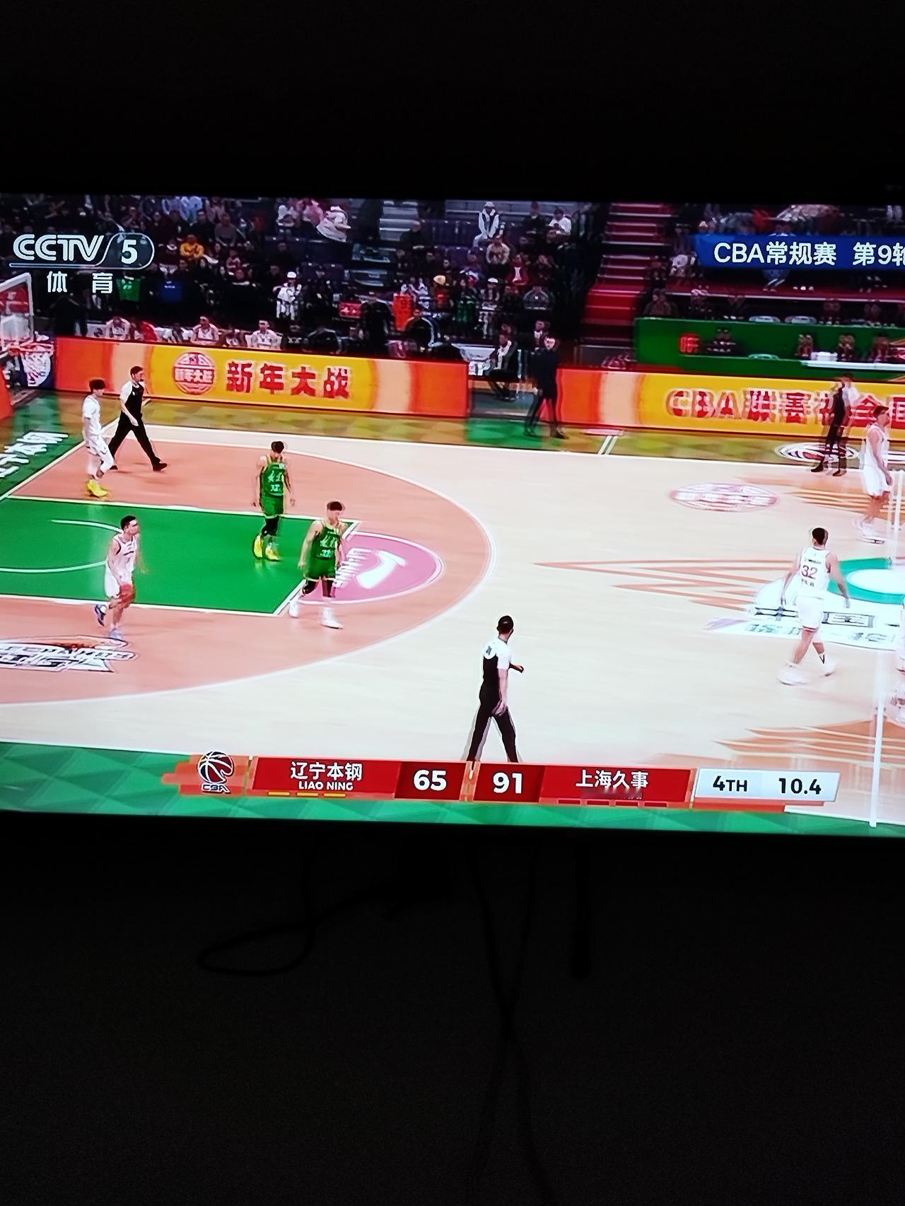 看今天辽宁男篮和上海男篮最终辽宁65:91输上海26分。

发现辽宁男篮没有一个