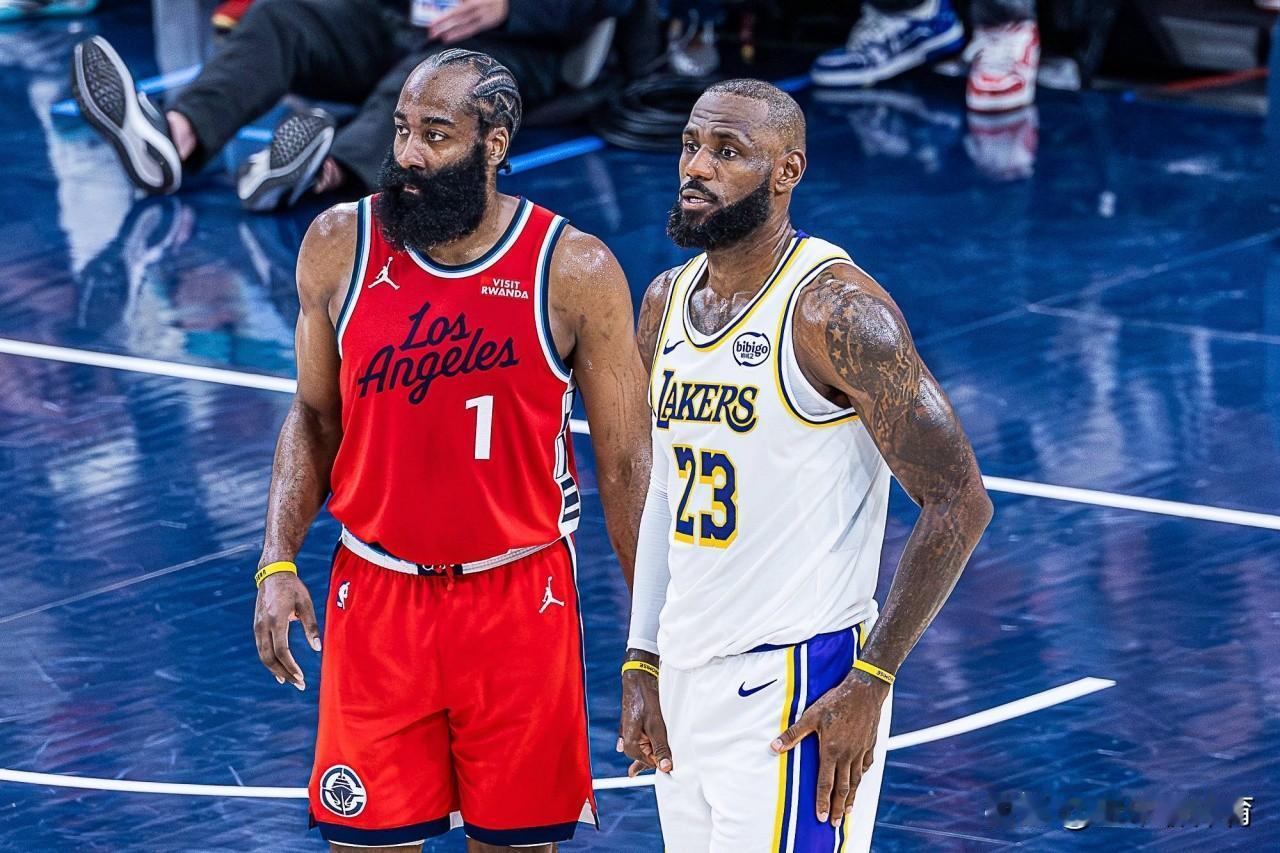 虽然排在西部第五，但是湖人队本赛季的净胜分竟然-29！
本赛季湖人队目前为止的战