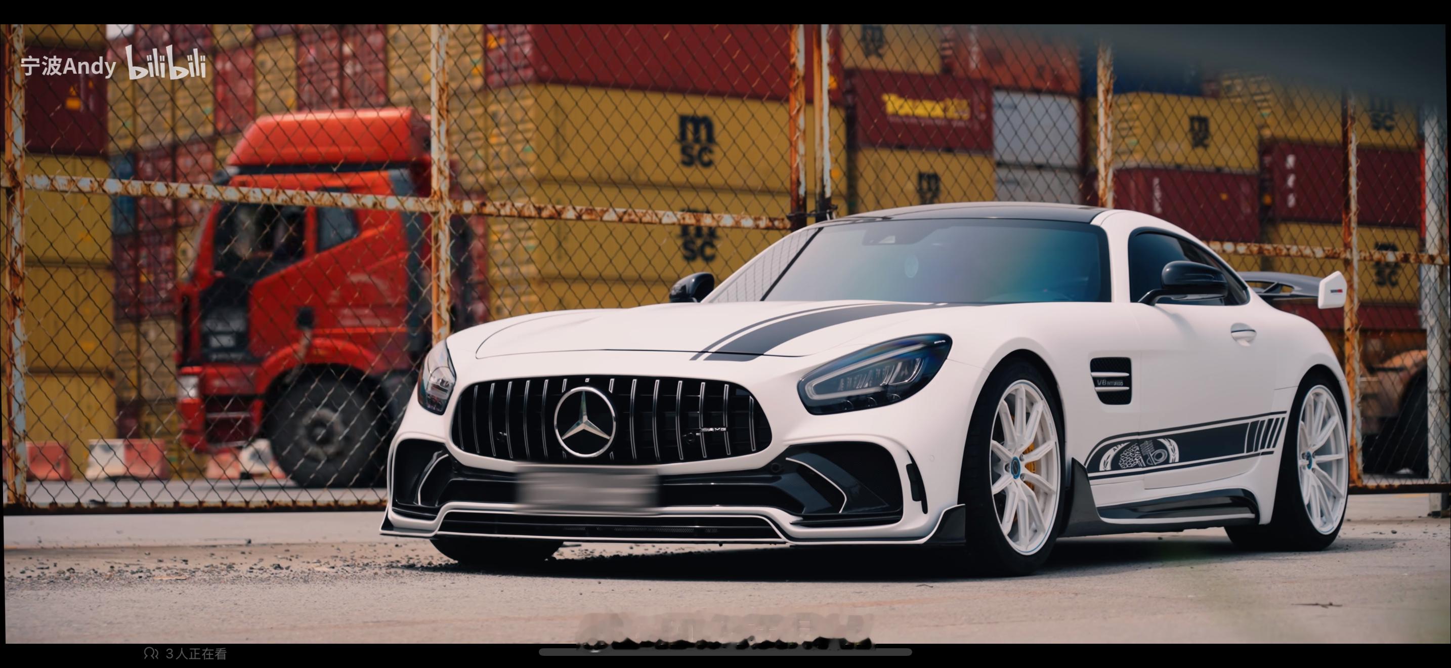 此时此刻无比的中毒一台AMG GT[舔屏]这个比例姿态真是美绝了[泪][苦涩]我