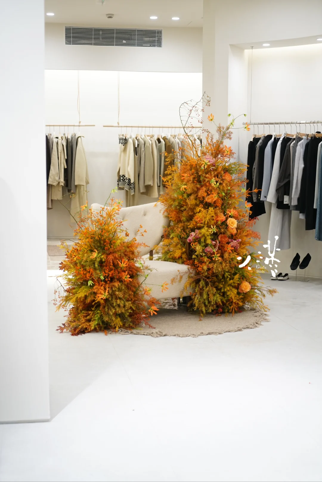 “层林尽染的小山坡”｜开业花艺布置