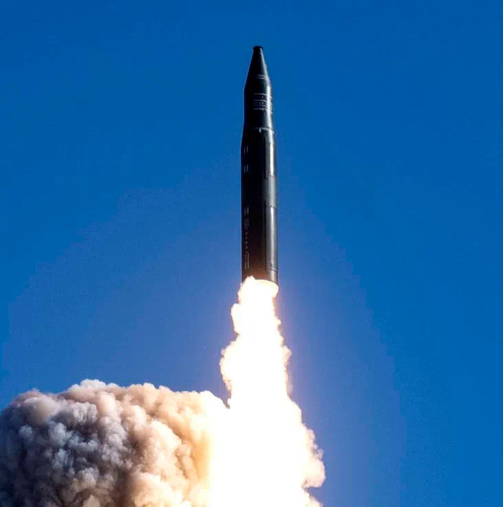 #我军向太平洋发射洲际弹道导弹# #中国实射洲际导弹有利于周边局势稳定# 国之重