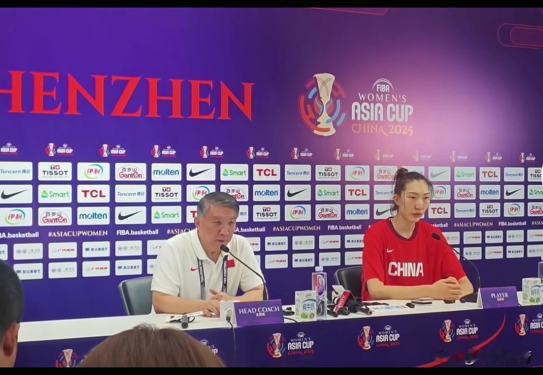 为了备战即将到来的女篮世界杯以及亚运会，中国女篮7月7日与7月9日将远赴澳大利亚