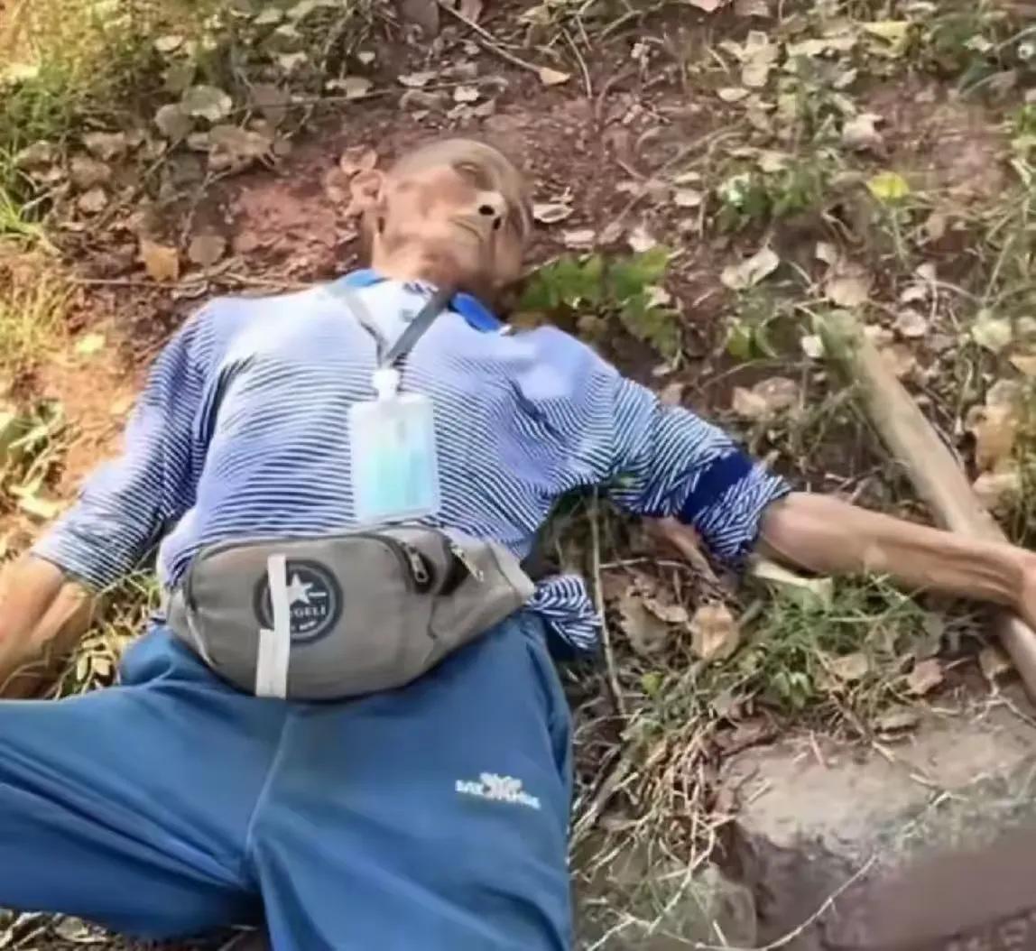 事件完整评析
故事梗概
室外气温高达40摄氏度，毒辣的太阳炙烤着地面。一位售卖辣