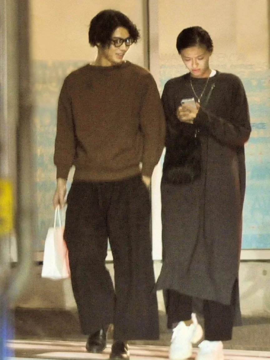 📷早期最甜的狗仔抓拍图…