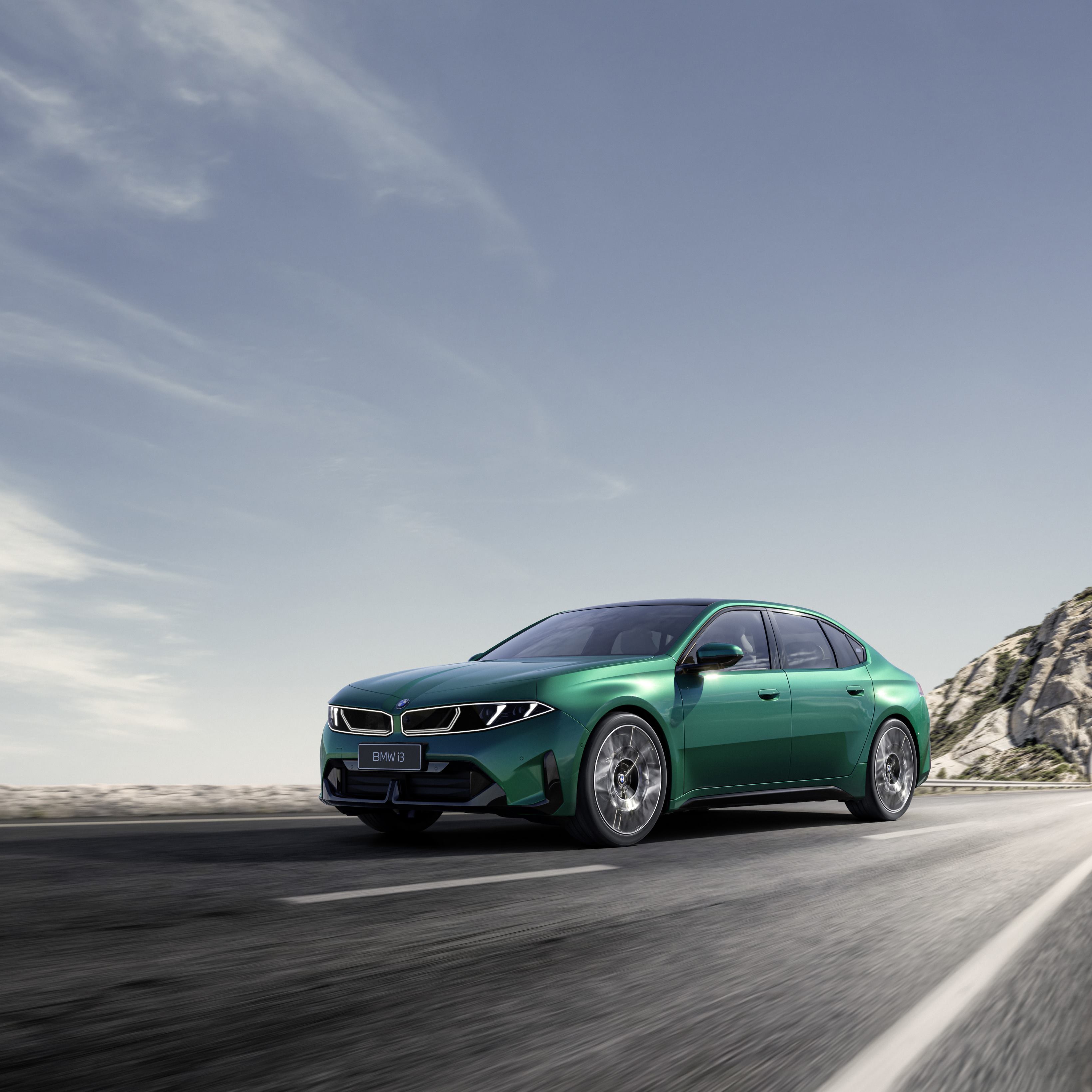 i3长轴距版，和iX3长轴距版这个灯真的就有点像那种漫改的感觉了，立体变平面。我