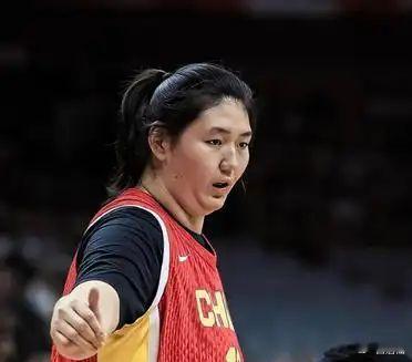张子宇不灵了！中国女篮于今天凌晨在欧洲热身赛里, 以76比88的比分不敌意大利女