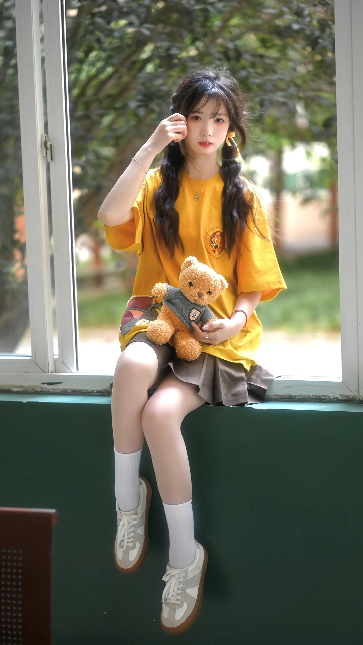 亲爱的朋友 人生总是柳暗花明 氛围感 女大学生