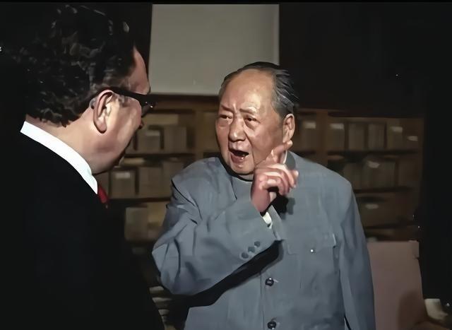 美国和伊朗谈判谈崩了以后，我们再回头看看毛泽东对美国的“和平”的评价：“现在打输