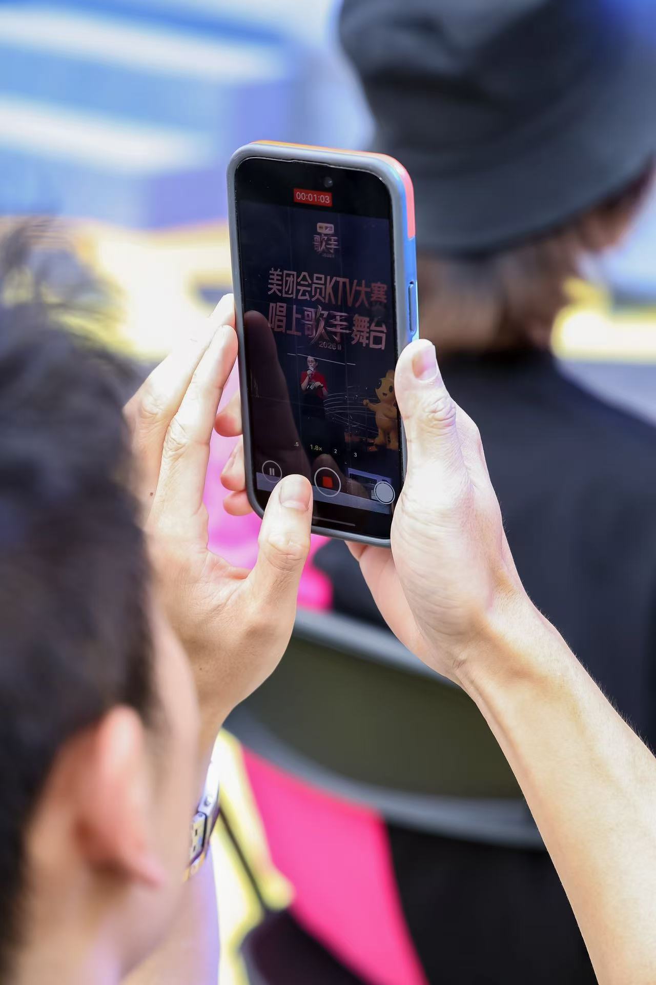 滔搏景诗长沙萧敬腾分腾 电竞百灵鸟萌！继续帅就可以了啊，听歌我另有人选🙀🎤b
