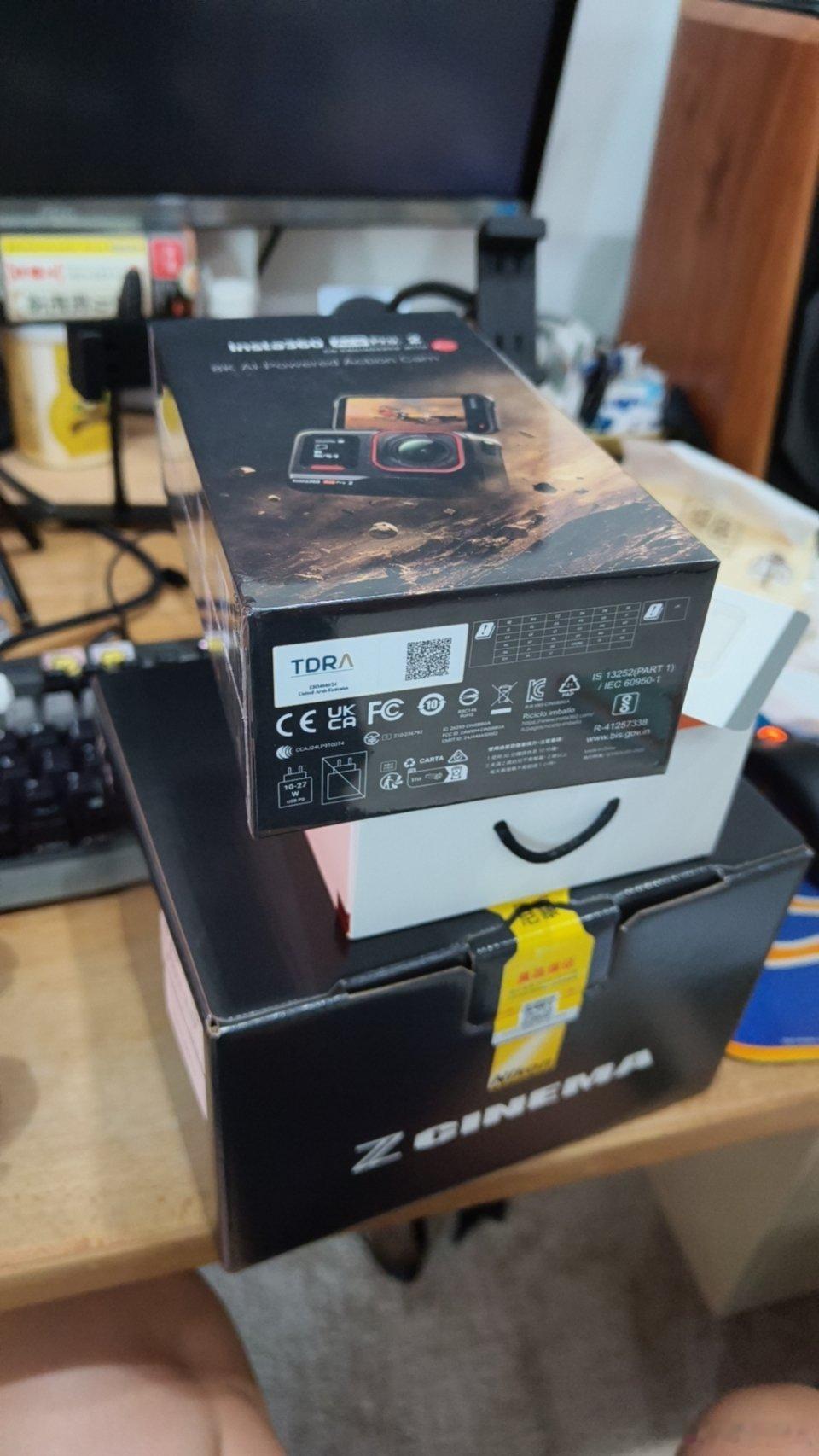 尼康ZR＆Acepro2到手开心极了明天就用上！尼康影石insta360acep