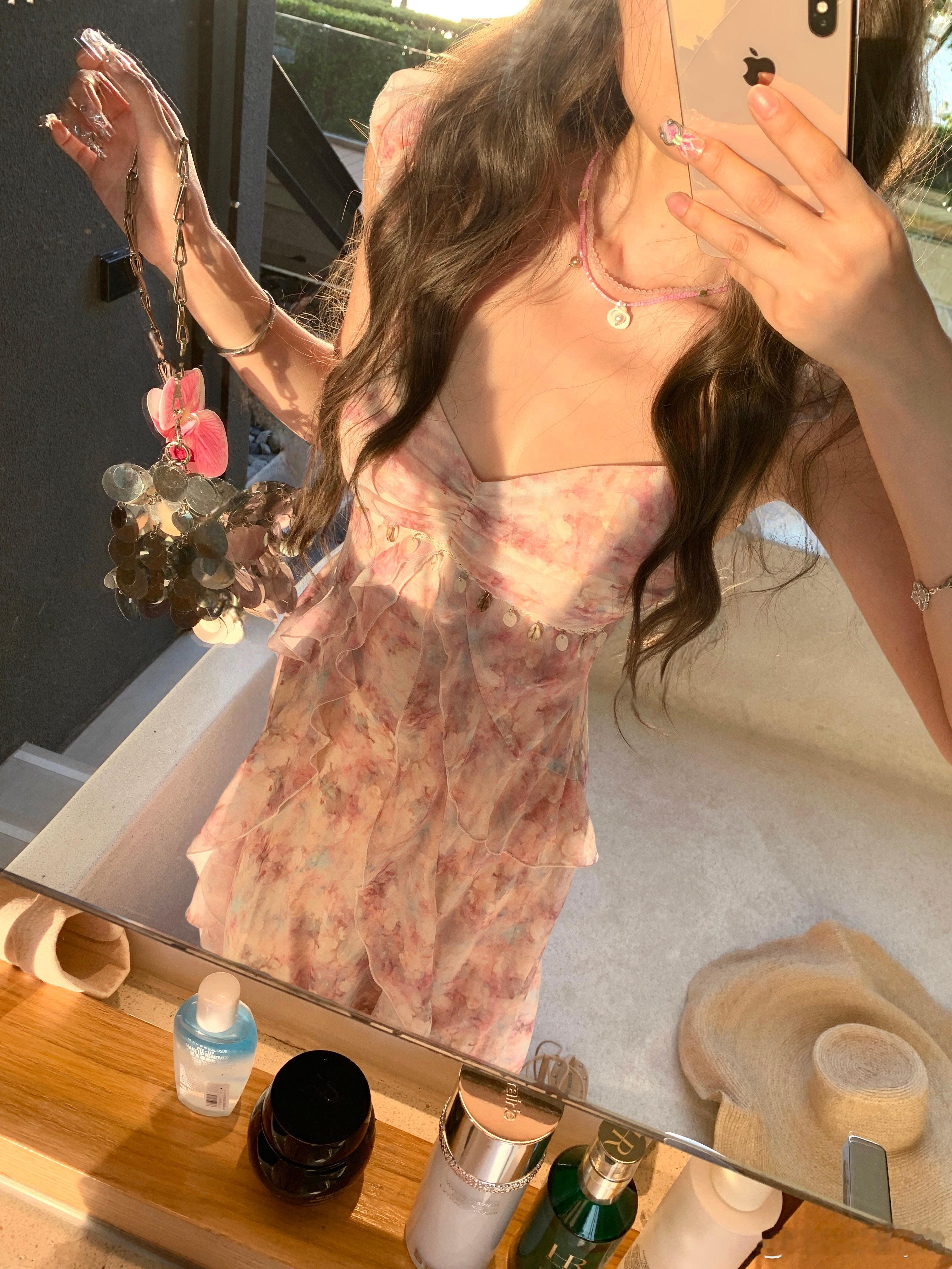 🌸植物系连衣裙是行走的莫奈花园！谁穿谁是人间花仙子～zp抽姐妹2张50无门槛?