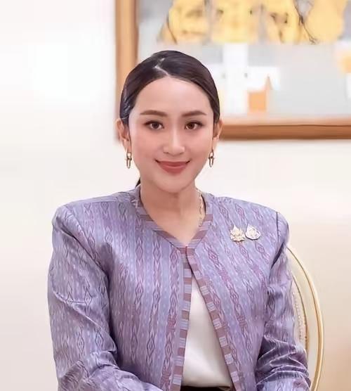 泰国传来消息！
2026年8月10日泰国暖武里府行政组织办公区发生枪击案，泰国前