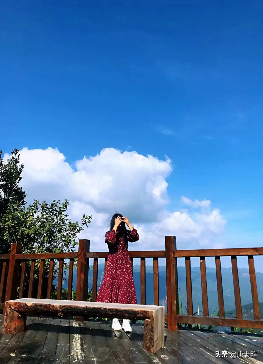 大姑姐一家人从美国回来了，大姑姐嫁到长乐，长乐人很多出国到美国的，从美国回来给我