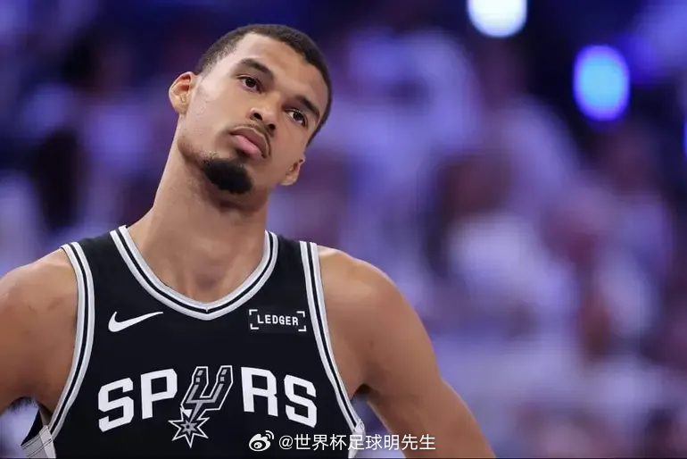 本届NBA季后赛对抗拉满、判罚严谨，联盟惩戒尺度一贯严苛，一众球员稍有越界便难逃