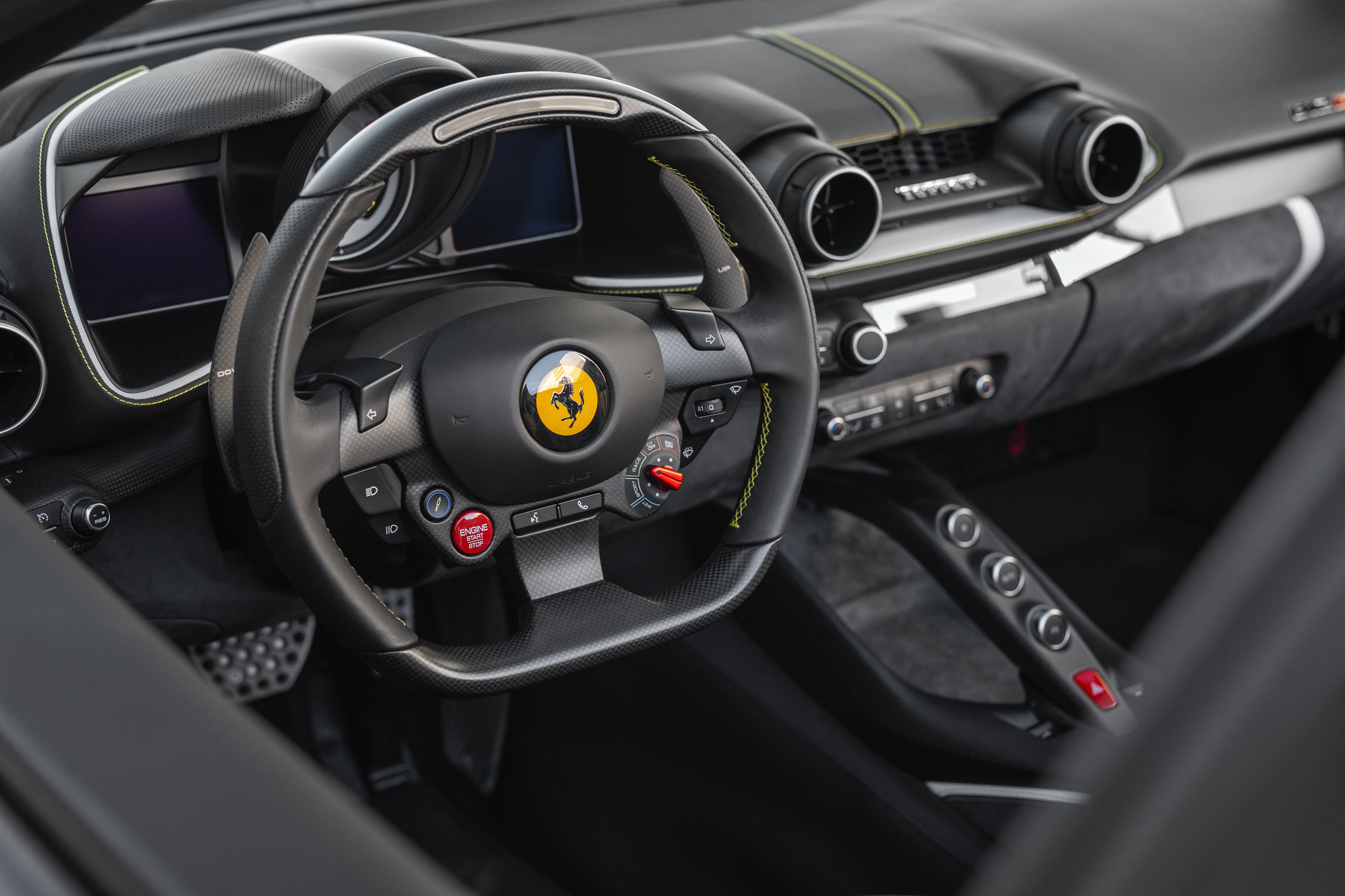 Ferrari 812 GTS Tailor Made 