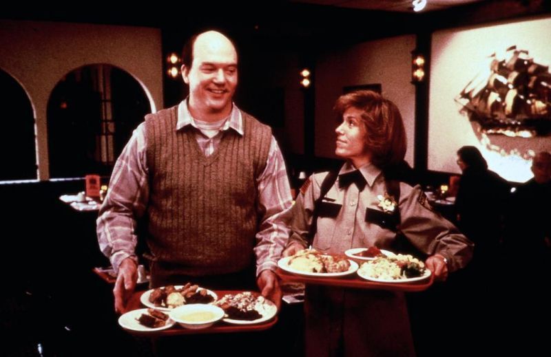 30年前的今天，科恩兄弟导演的惊悚犯罪片杰作《冰血暴》在美国上映 弗兰西斯·麦克