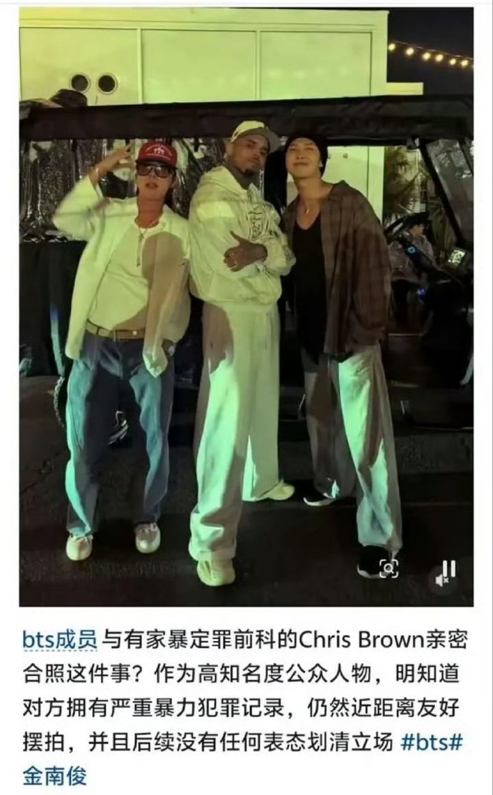 小韩闯美就是逢美籍必舔 ​​​