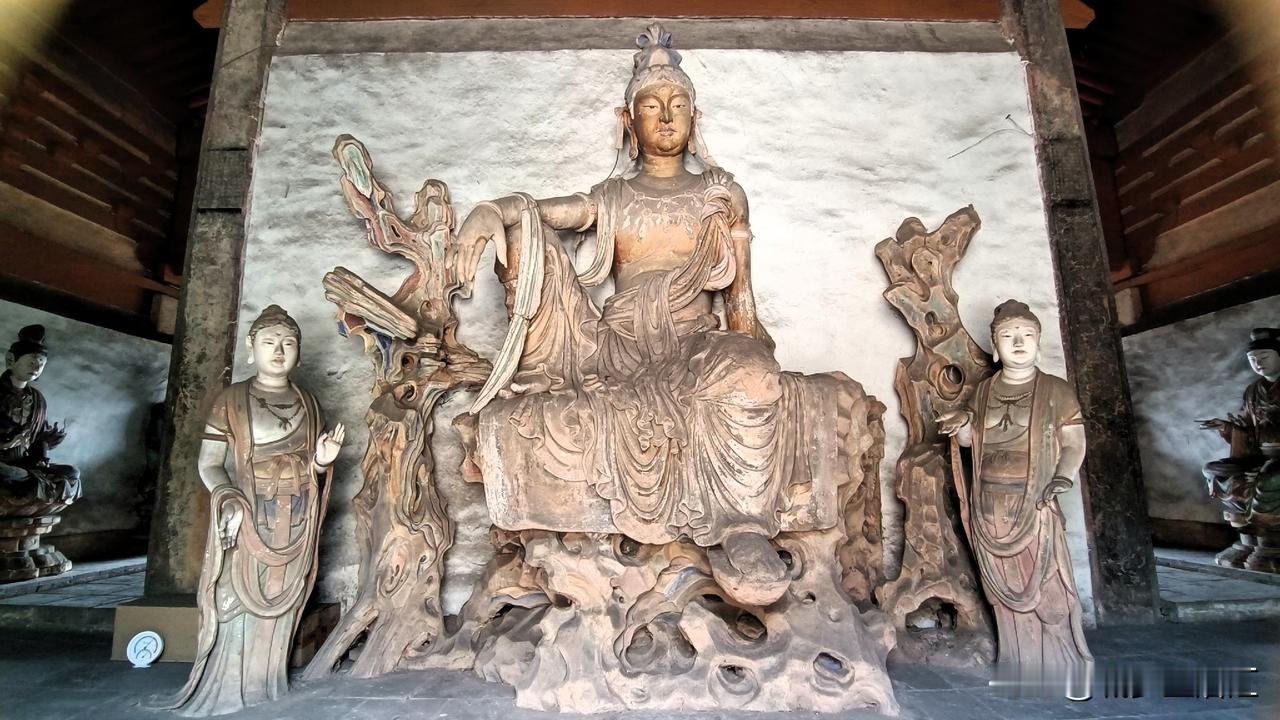 很多人活得累，不是因为命不好，而是因为心太满。
装满了焦虑，装满了执念，装满了比