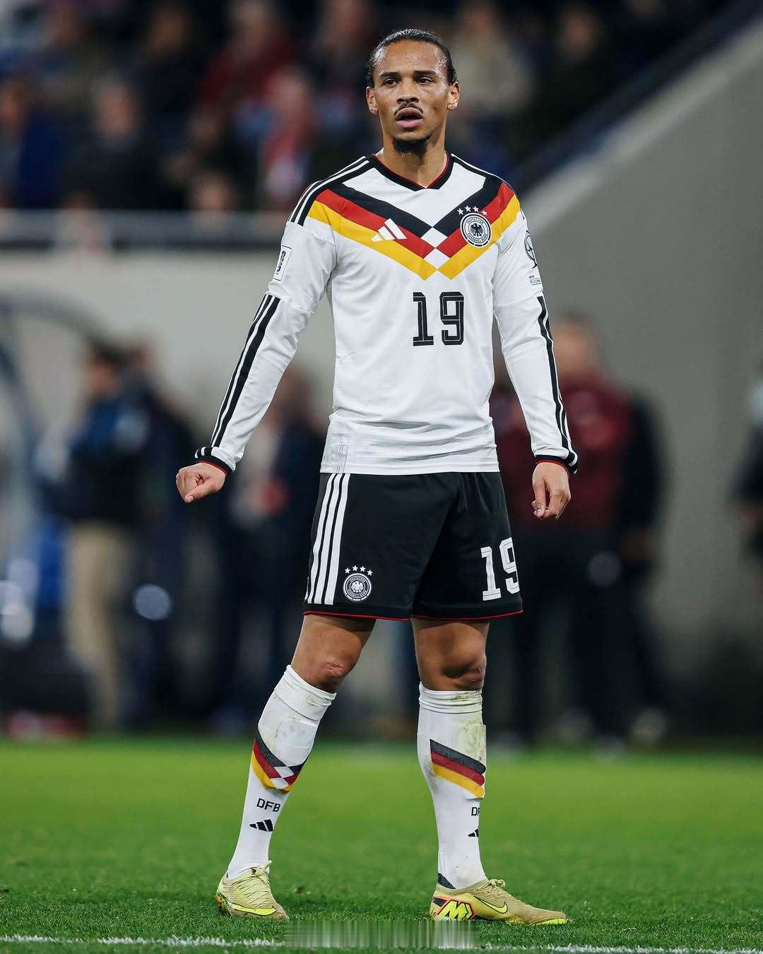 德意志长袖大队！  