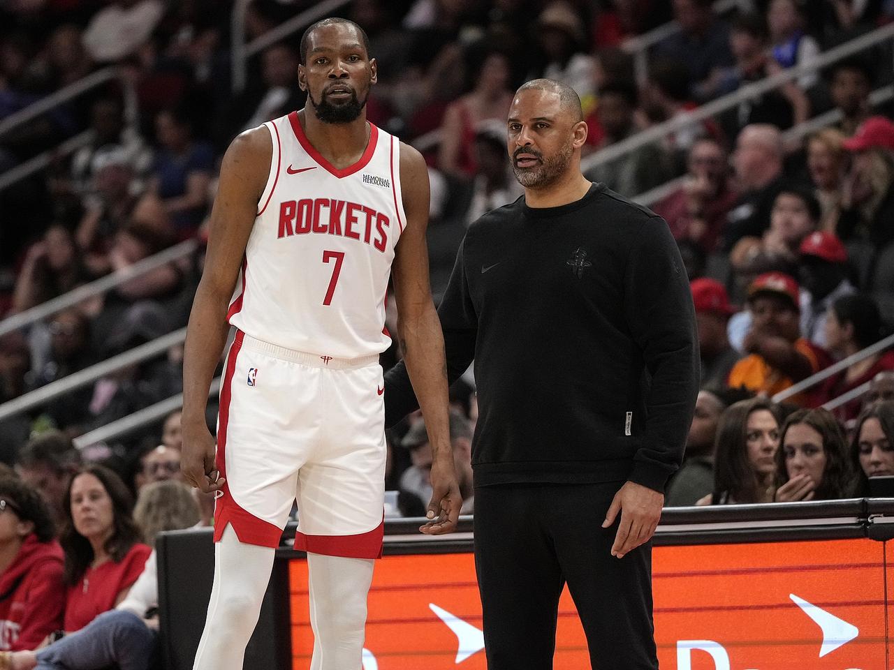 乌度卡这是要继承里弗斯的衣钵啊！
火箭队本赛季真的是被逆转的神，赛季至今，火箭队