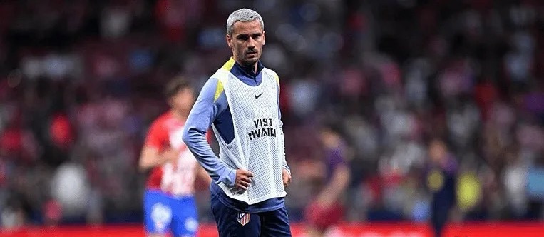 北京时间周四凌晨，欧冠1/4决赛首回合马竞2-0战胜十人巴萨。赛后马竞前锋格列兹