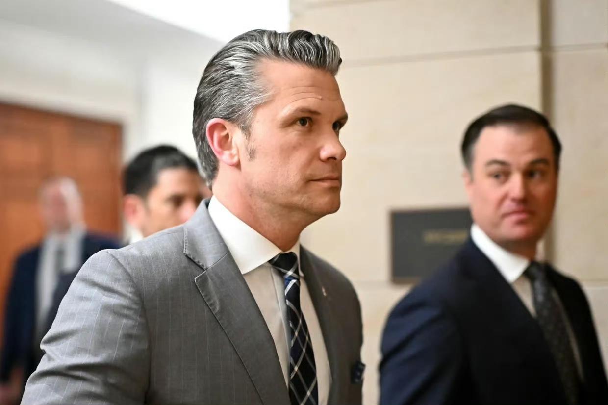 美国众议院民主党人于周三针对美国国防部长皮特·赫格塞斯提出了弹劾条款，对他在伊朗