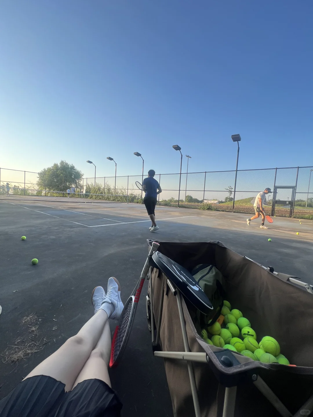 是西安不是加州｜这球场也太chill了🎾