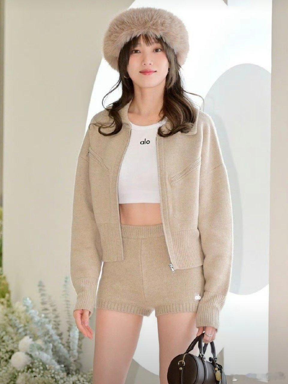 李圣经35岁身材女明星的身材管理是真夸张35岁这状态让我吸吸瘦素 