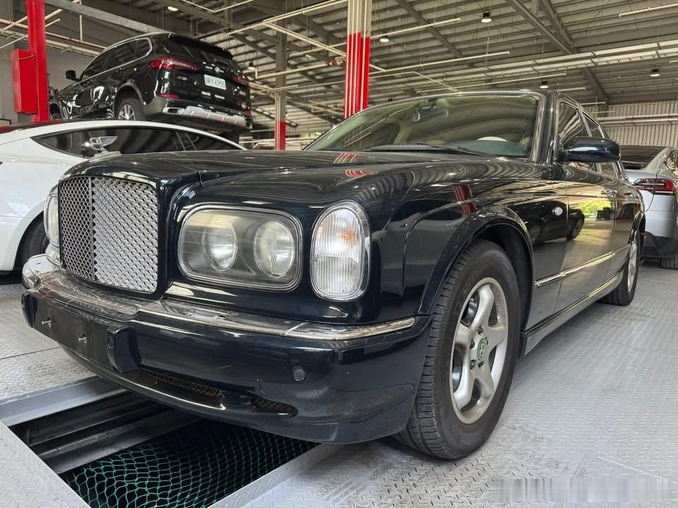 台湾老车 🇬🇧￼Bentley Arnage 4.4￼ ​​​