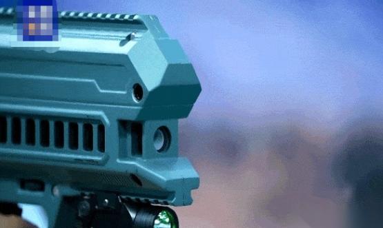 央视突然"炸"出一声惊雷！不是预告，不是展望，是直接甩出了一个硬邦邦的事实：那个