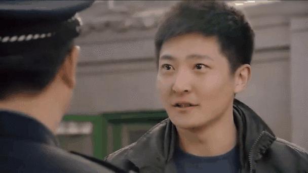 悬溺一响纯爱登场，这个高宇成简直就是盖盆饭年轻小刺头 郭京飞 郭鹏飞果然没骗我 