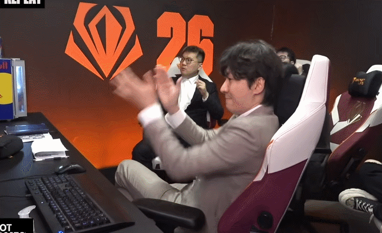 blg终结lpl面对lck连败 随着BLG以3-2的比分战胜BFX，晋级到A组胜