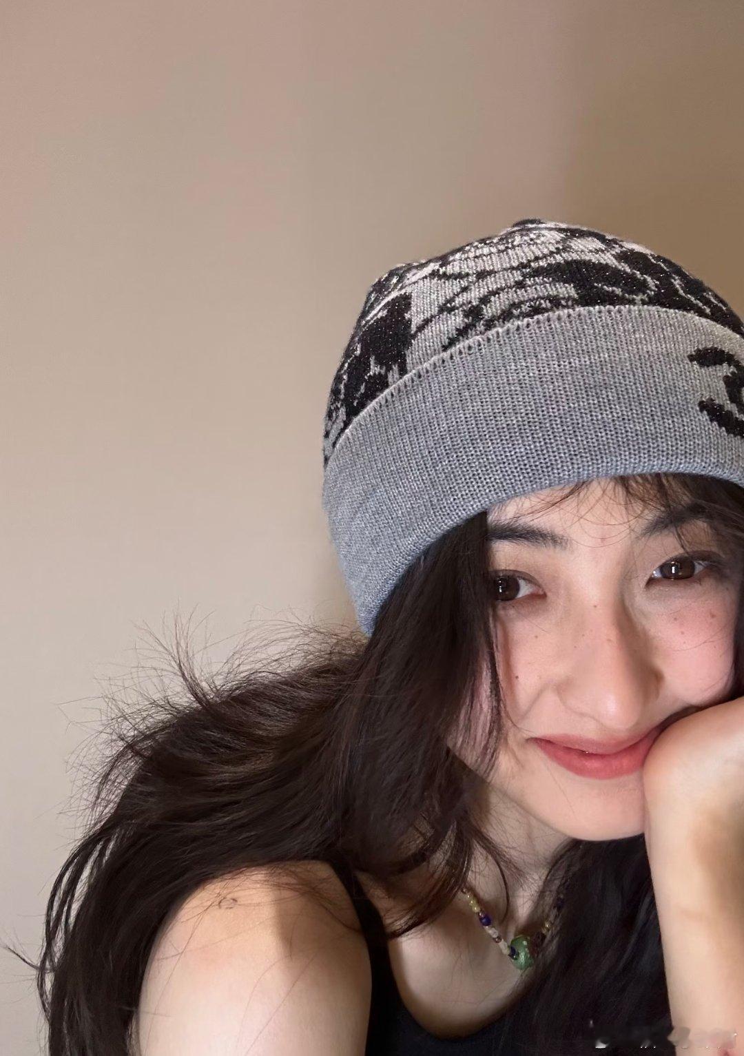 张子枫的日常自拍～ 