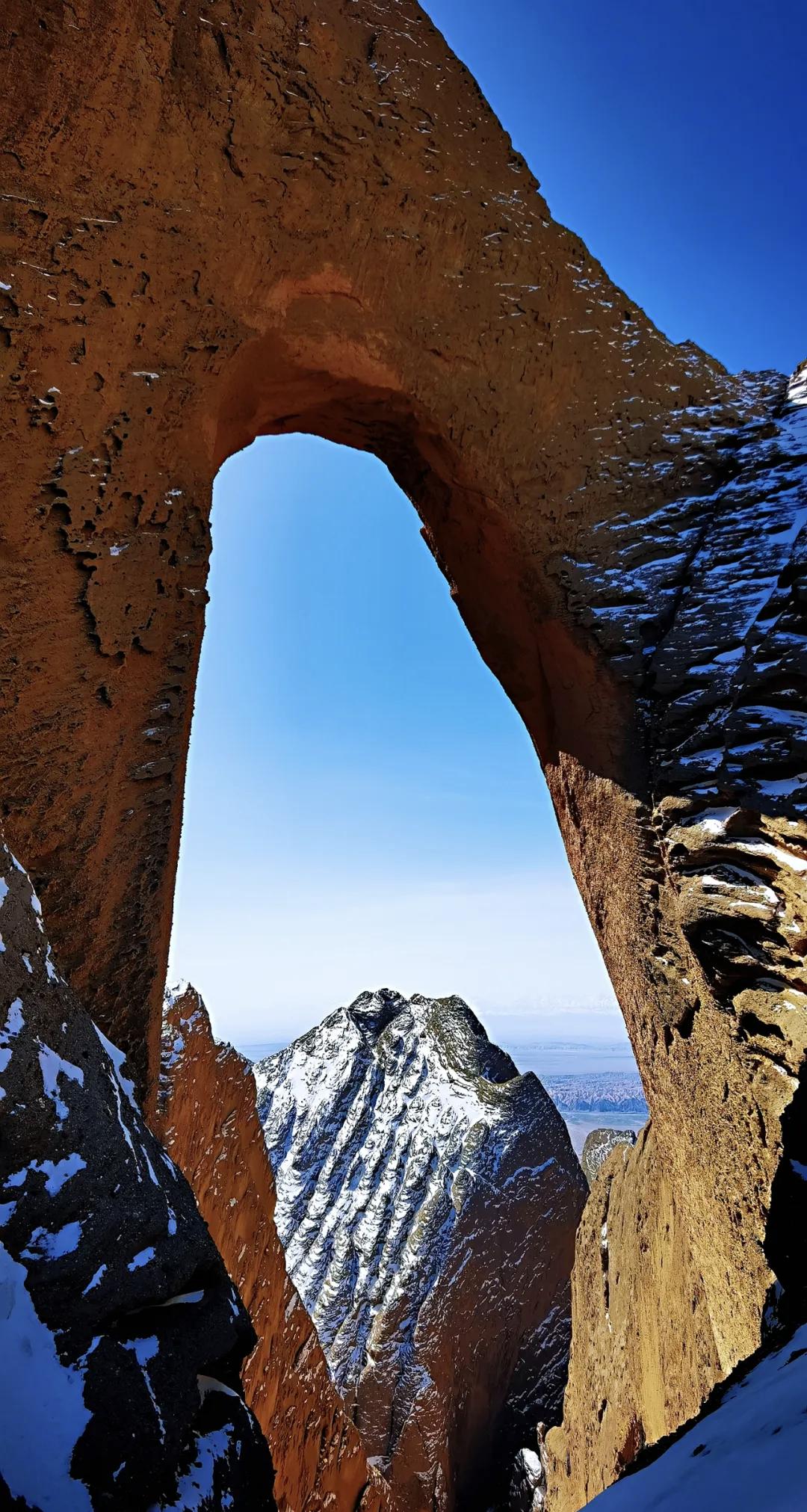 【我们一路奔波，以为在寻找幸福的答案，殊不知，答案就藏在