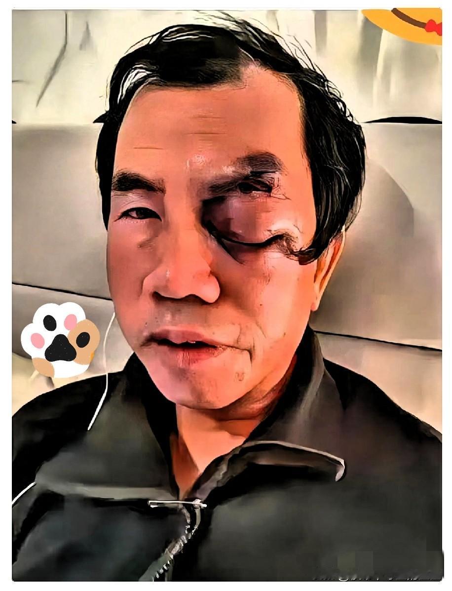 他带着大笔财富移民美国，在那里，每天钓鱼、游泳，生活惬意悠闲，他甚至一度认为美国