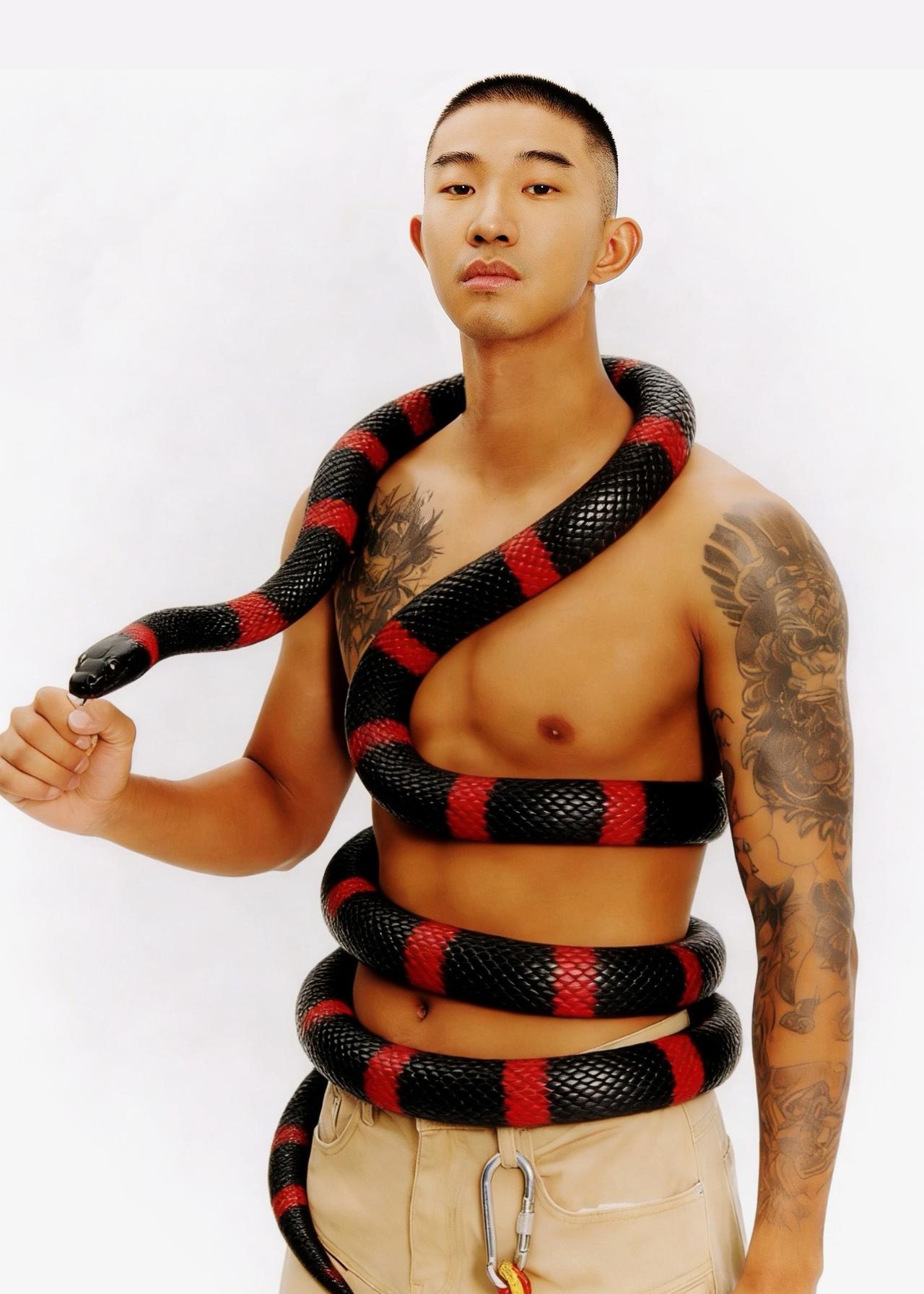 ai和实拍结合视觉冲击力 创意摄影 时尚拍摄